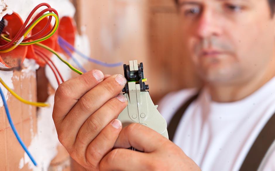  électricien urgence Montataire