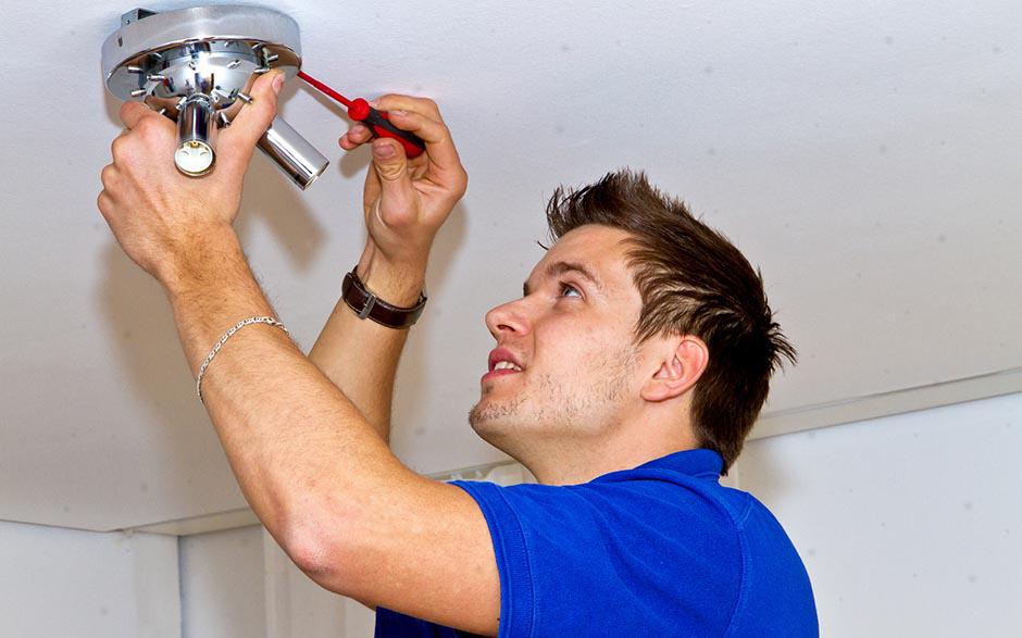 recherche électricien bâtiment Athis-Mons